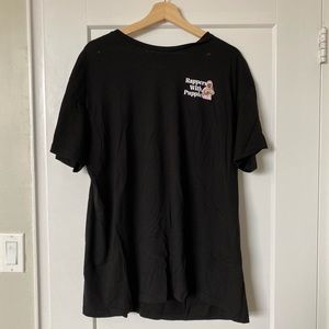 Rappers w puppies graphic tee
